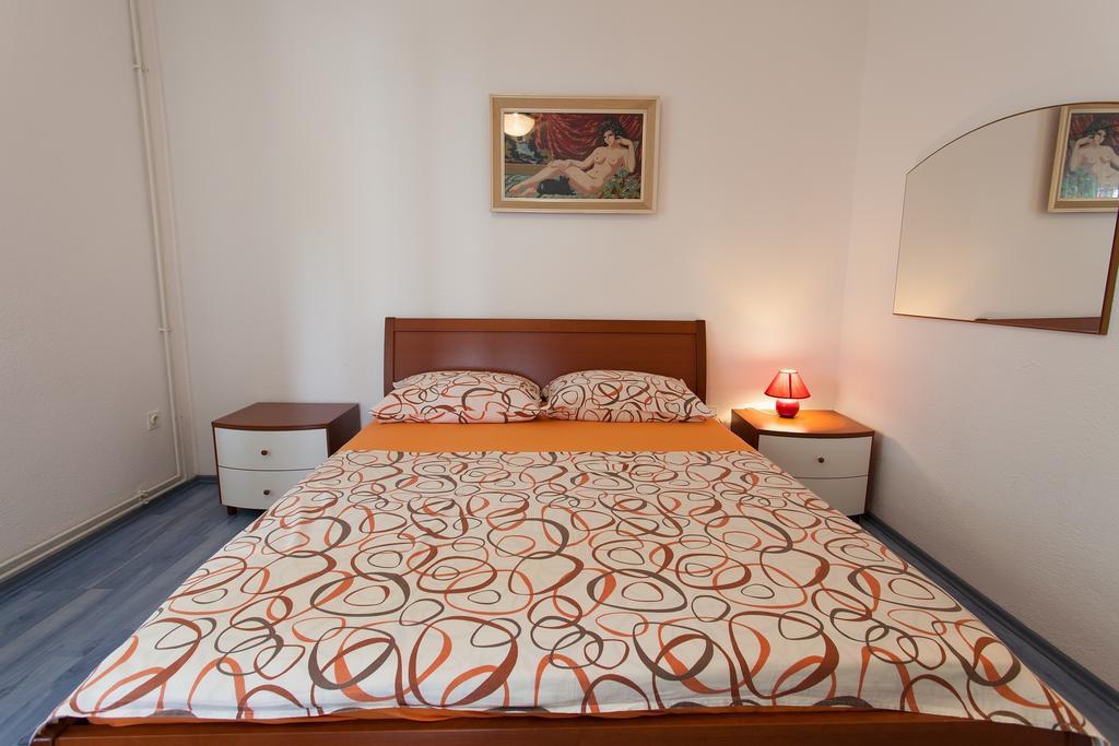 Apartman Kondic 오미살즈 객실 사진