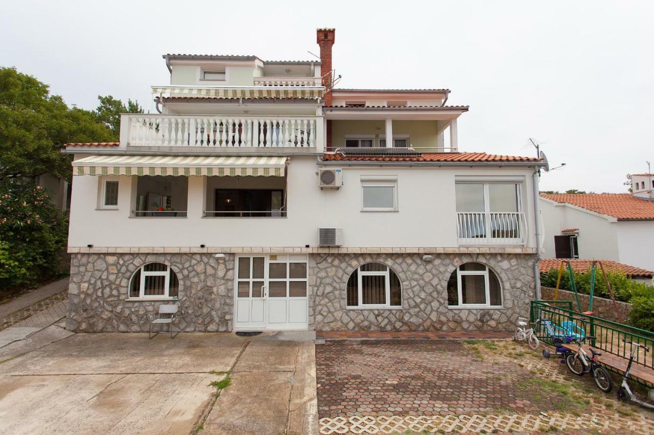 Apartman Kondic 오미살즈 외부 사진