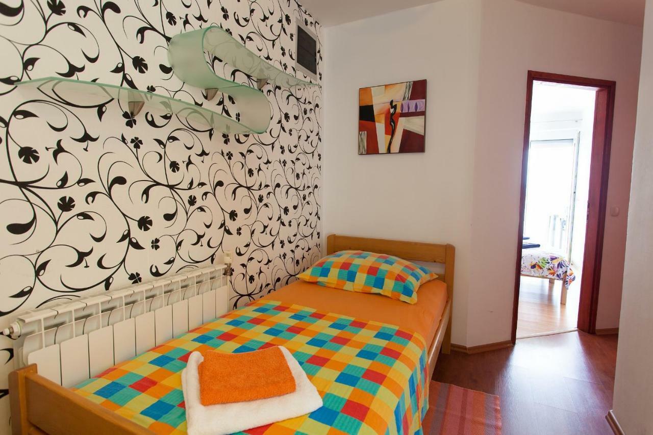 Apartman Kondic 오미살즈 외부 사진