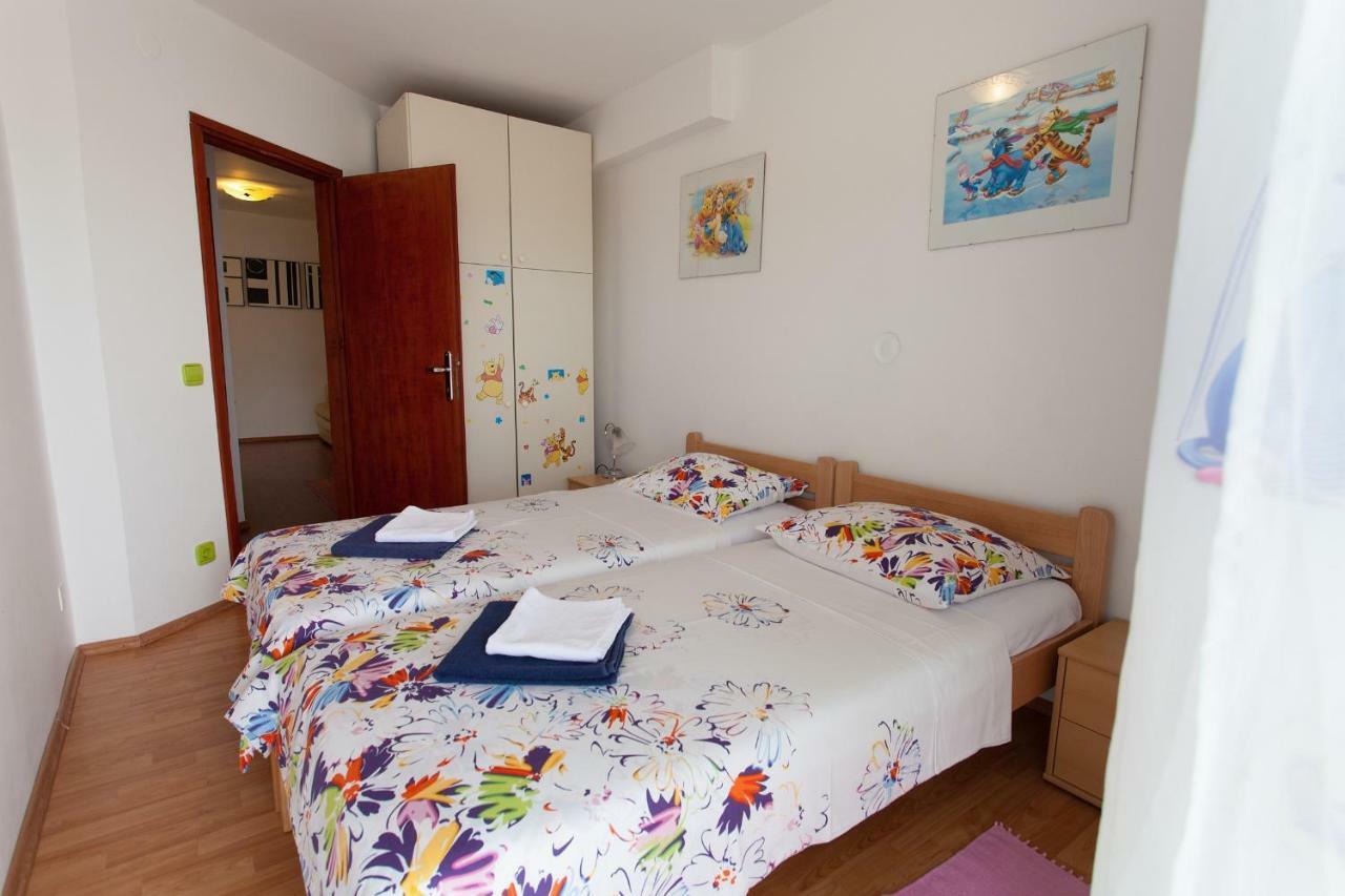 Apartman Kondic 오미살즈 외부 사진